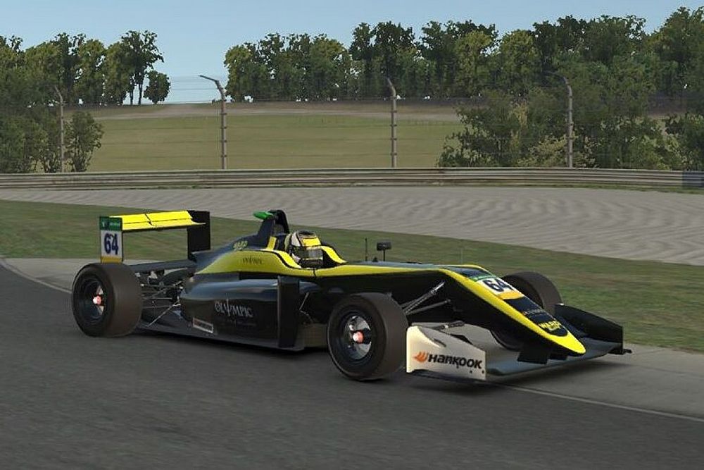 Kacper Sztuka, Dallara F317