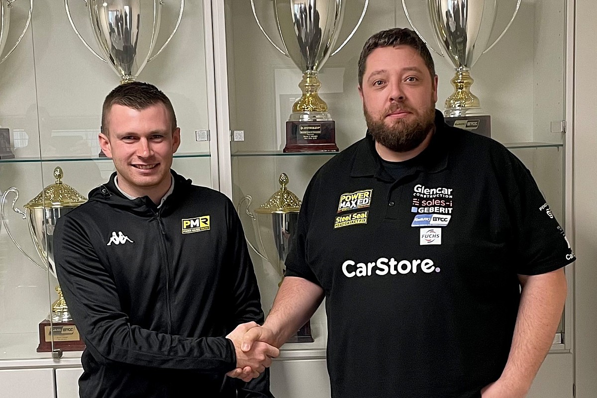 Ginetta and BMW champion Doble steps up to BTCC with Power Maxed Racing