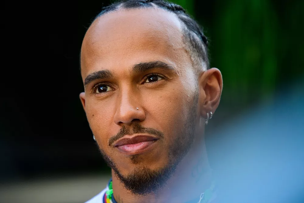Lewis Hamilton, Mercedes W13