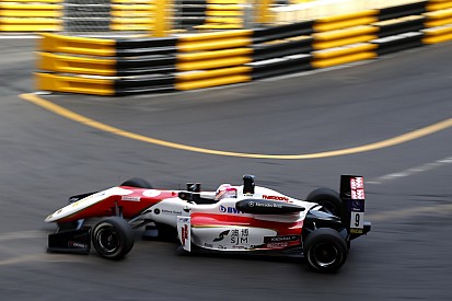 Callum Ilott vence en la carrera de clasificación de la FIA F3 World Cup