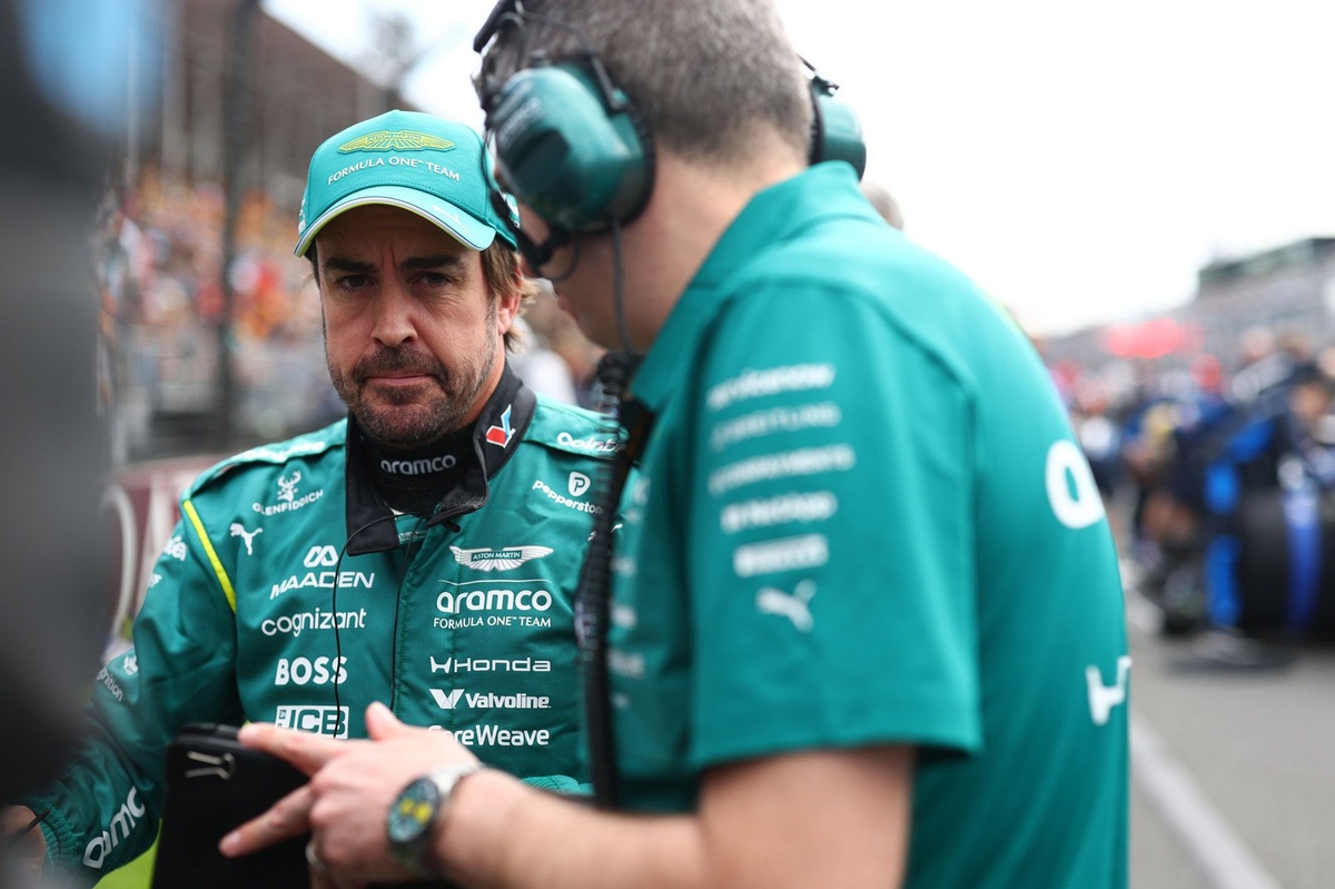 Alonso explica su 'doble abandono' en Australia F1: ¡fue por diferentes problemas!