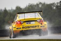 Catsburg lidera un 1-2-3 de Lada 'en casa'