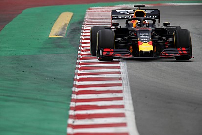 Verstappen: "Nadie ha puesto todo sobre la mesa aún"