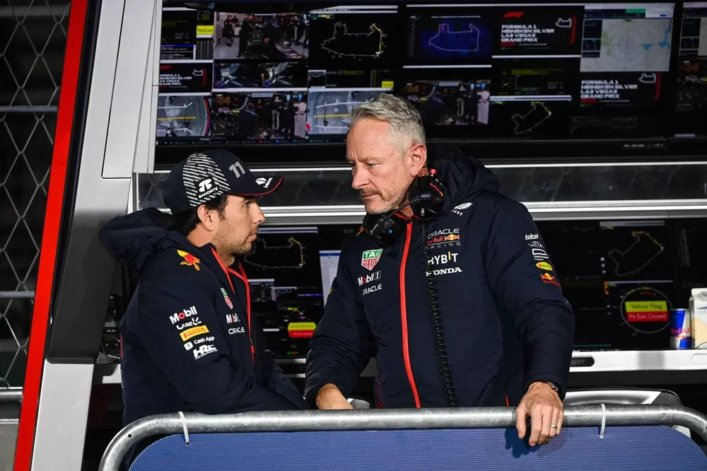 Sergio Pérez, Red Bull Racing, Jonathan Wheatley, Team Manager, Red Bull Racing