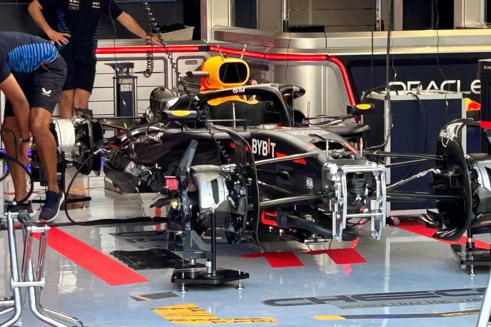 Red Bull Racing RB20 technical detail