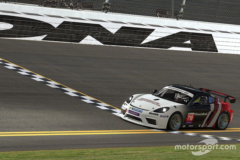 Última etapa da Porsche Esports Sprint Challenge 2020 em Daytona