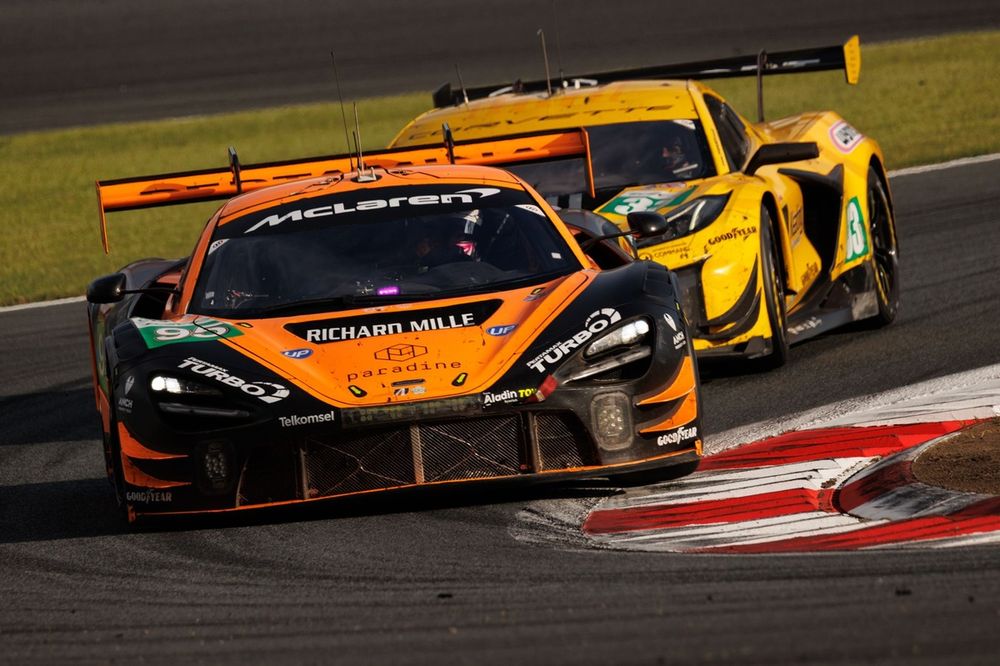 蓮ページ クラス1M用レーザ安全ラベル(Lサイズ) / 817-901