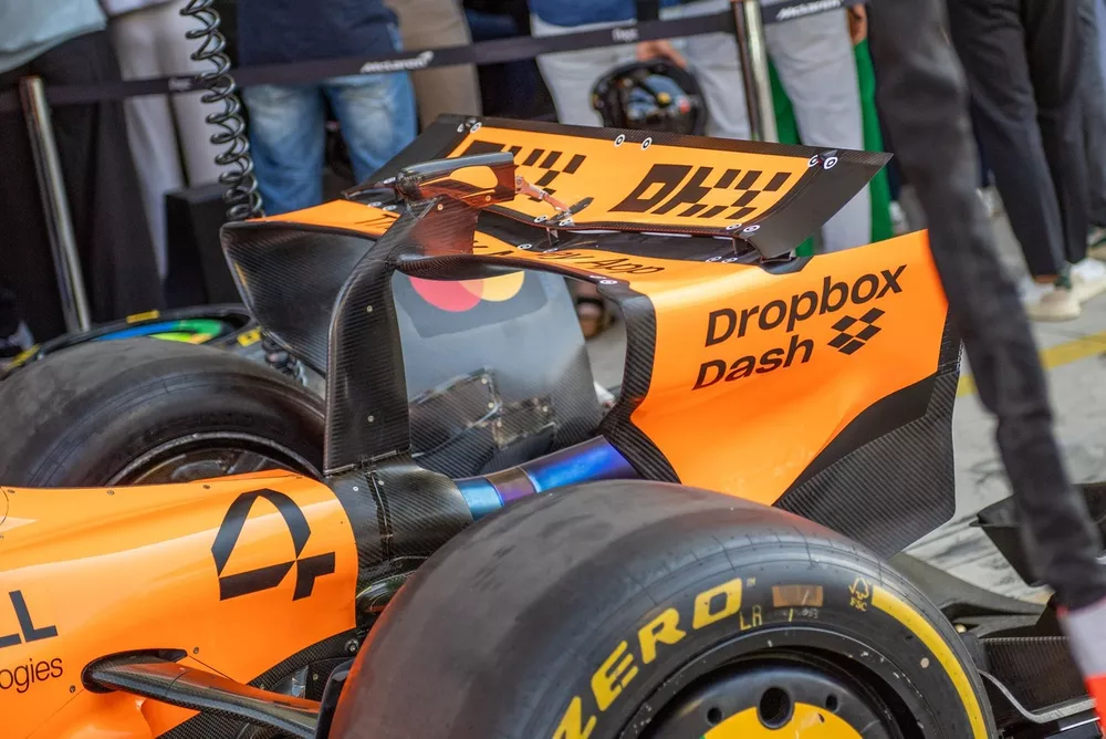 McLaren MCL39 technical details