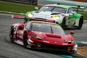 Merhi vive un fin de semana complicado en Sepang