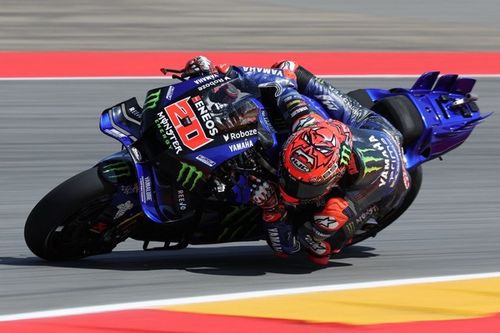 MotoGP: Quartararo tem "dia muito difícil" com Yamaha lutando por aderência em Aragón