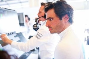 &iquest;Qu&eacute; le gusta hacer a Sainz antes de las carrera? La concentraci&oacute;n, clave