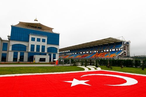 Turqu&iacute;a trabaja para volver a acoger la F1, con condiciones