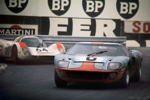 Ford powróci na Le Mans z własnym hipersamochodem