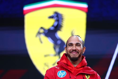 F1: Brawn exibe confian&ccedil;a em Hamilton e coloca press&atilde;o na Ferrari para 2026 