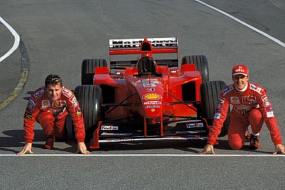 Irvine: Senna kusurlu bir sürücüydü, Schumacher en iyisi