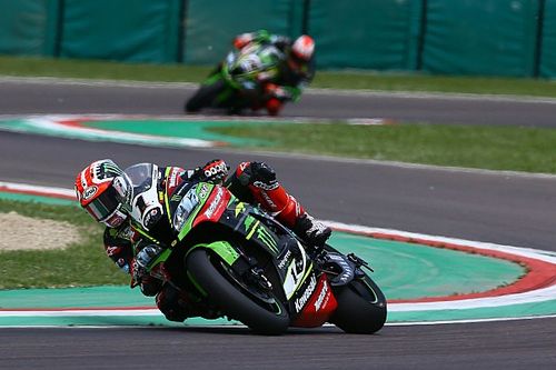 Rea se impuso a Davies en Imola