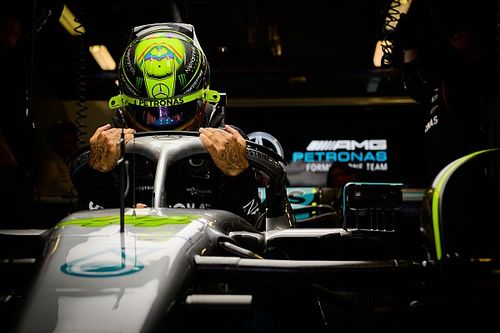 Mercedes tem&iacute;a caer a la zona media en la temporada 2022 de F1