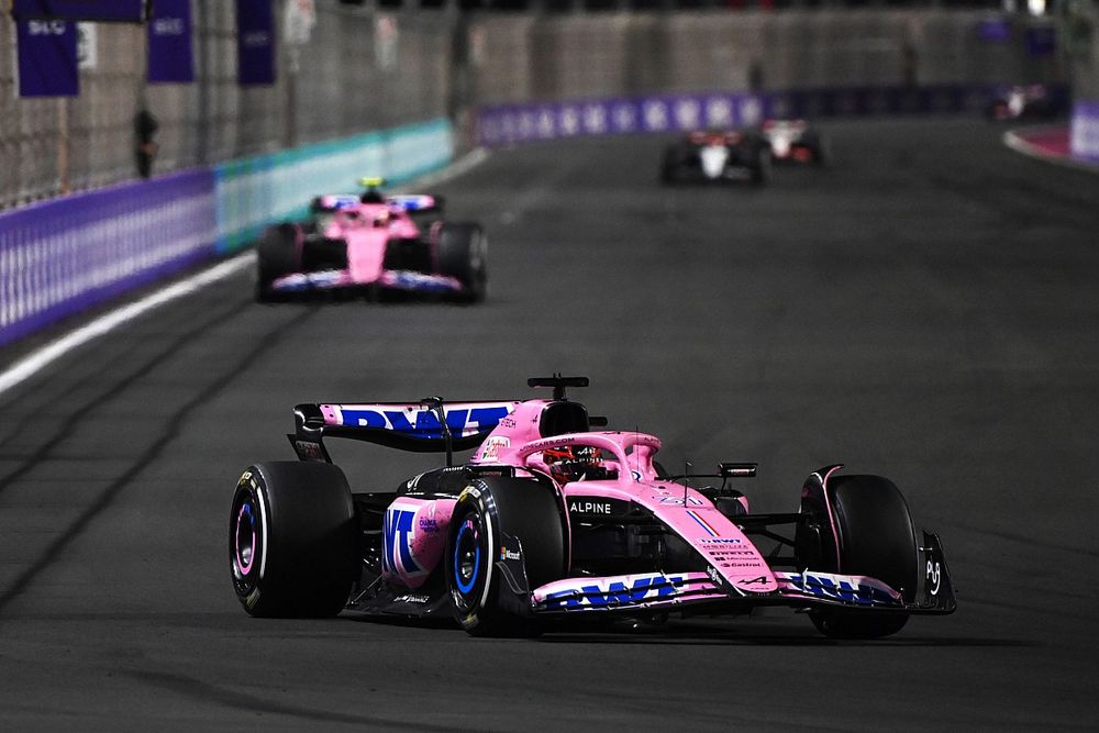 Esteban Ocon, Alpine A523, Pierre Gasly, Alpine A523