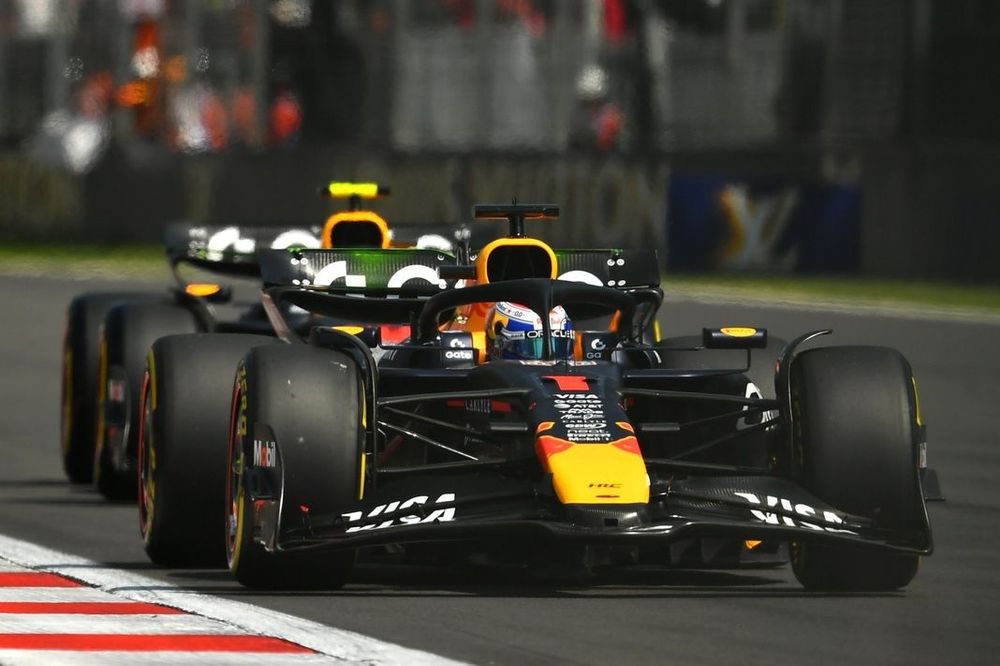 Max Verstappen, Red Bull Racing, Yuki Tsunoda, Red Bull Racing