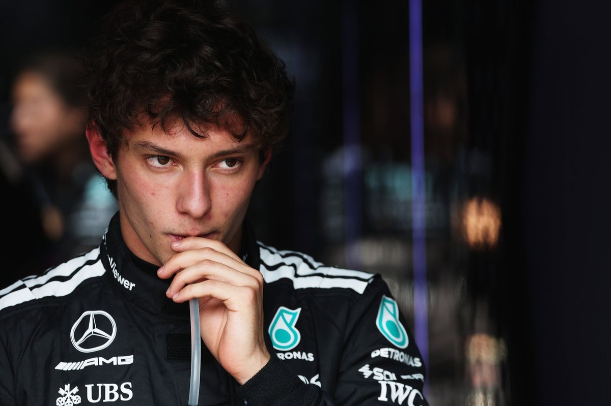 La FIA soutient Kimi Antonelli face à la vague de haine