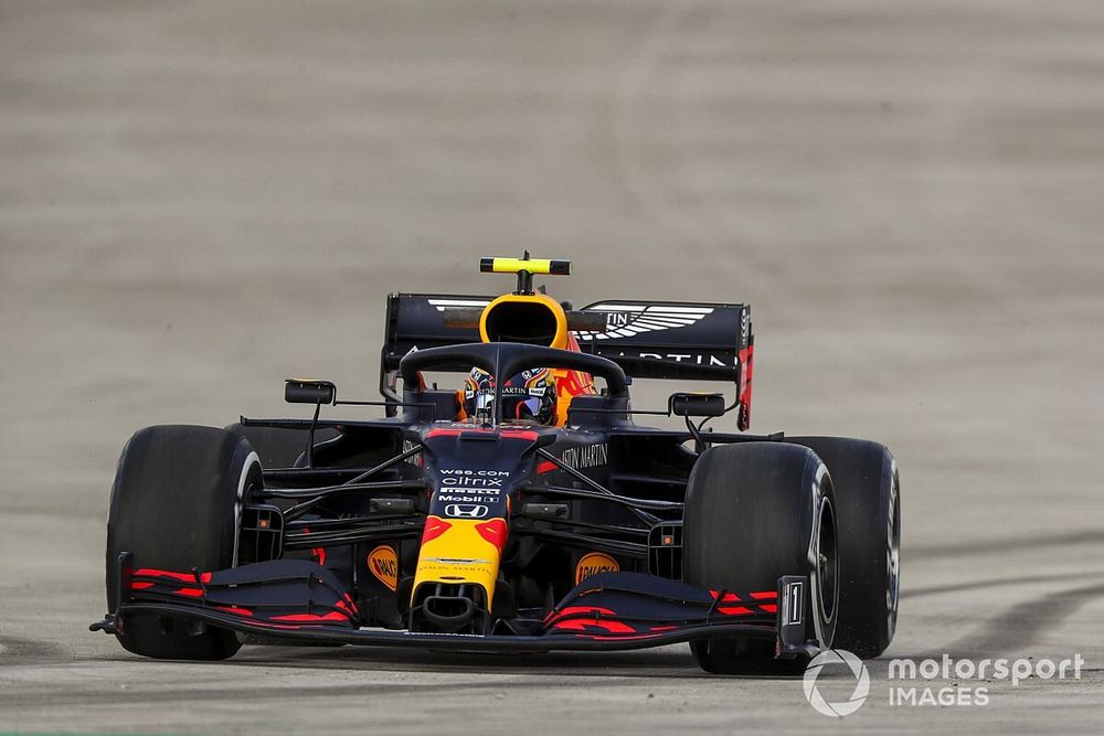 Trompo de Alex Albon, Red Bull Racing RB16