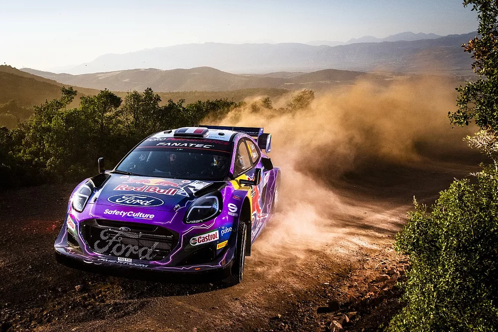 Sebastien Loeb, Isabelle Galmiche, M-Sport Ford World Rally Team Ford Puma Rally1