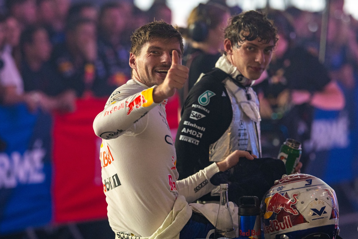 F1 - Antonelli admite: Seria "muito assustador" se Verstappen estivesse na disputa pelo título