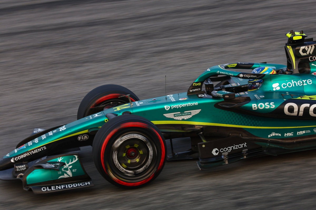 La estrategia de confianza de Aston Martin en Singapur: El impulso que definió una etapa