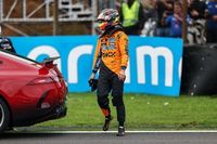 La caída de ritmo de Piastri obliga a cadena de hamburguesas a cambiar su promoción