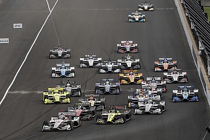 Johnson podría hacer carreras de IndyCar en circuito en el futuro
