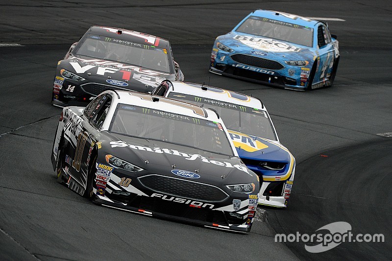 Aric Almirola