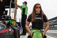 Danica Patrick no tiene explicaci&oacute;n a su choque final en Indy 500