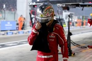La situaci&oacute;n de Lewis Hamilton en Ferrari F1 "casi da pena"