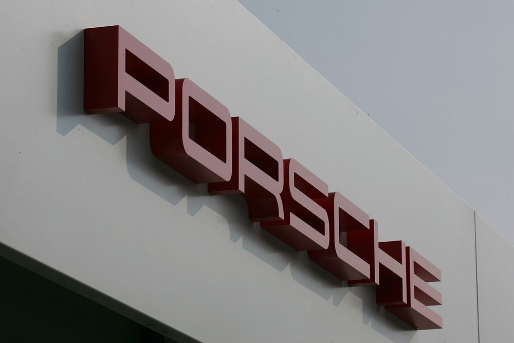 Porsche Logo