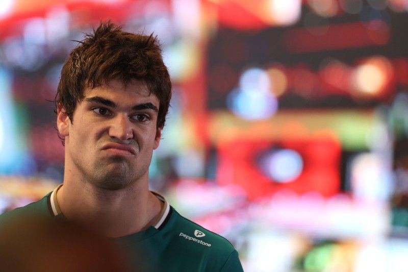 Stroll provoca Russell: &ldquo;Ele n&atilde;o vai se importar se estiver na frente&rdquo;