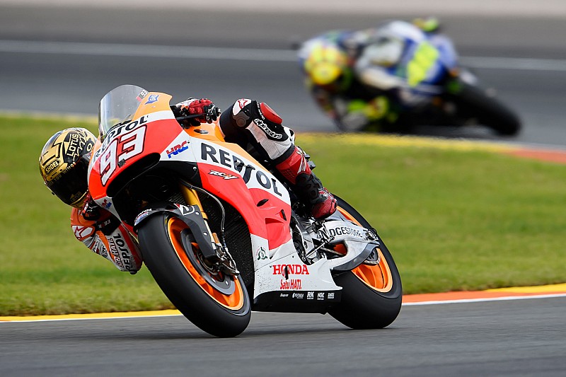 Marquez'in formu Rossi'ye 2014 sezonunu hatırlatmış