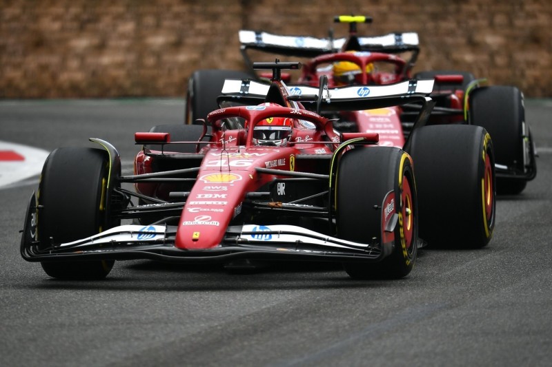Hamilton ignora órdenes de Ferrari en Bakú, Leclerc respode: "Que disfrute  el 8°"