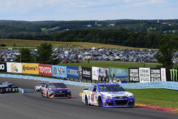 A.J. Allmendinger, JTG Daugherty Racing Chevrolet, Denny Hamlin, Joe Gibbs Racing Toyota