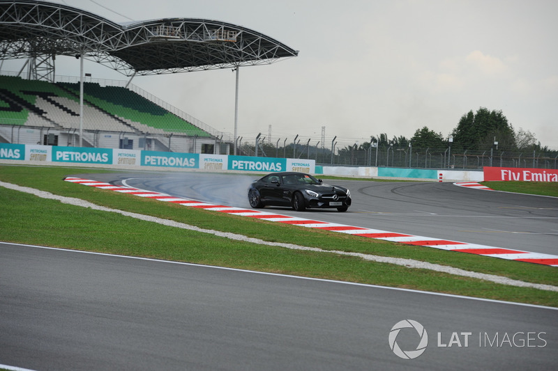 Lewis Hamilton, Mercedes AMG F1 in a Mercedes AMG GTS