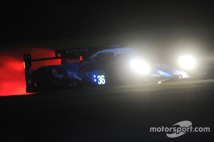 #36 Signatech Alpine A470 Gibson: Gustavo Menezes, Romain Dumas, Matt Rao