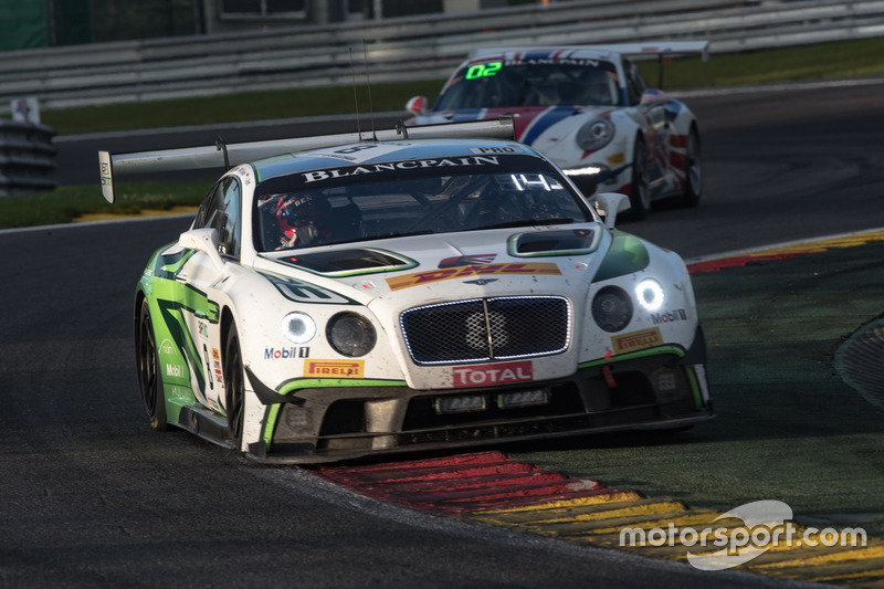 #8 Bentley Team M-Sport Bentley Continental GT3: Andy Soucek, Maxime Soulet, Vincent Abril