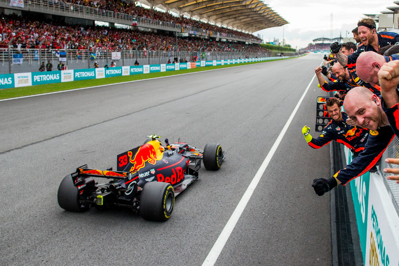 Race winner Max Verstappen, Red Bull Racing RB13