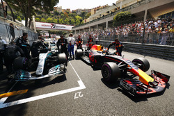 Даніель Ріккардо, Red Bull Racing RB13, VВалттері Боттас, Mercedes AMG F1 W08