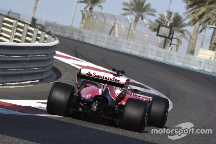 Kimi Raikkonen, Ferrari prueba los nuevos neumáticos Pirelli 2017