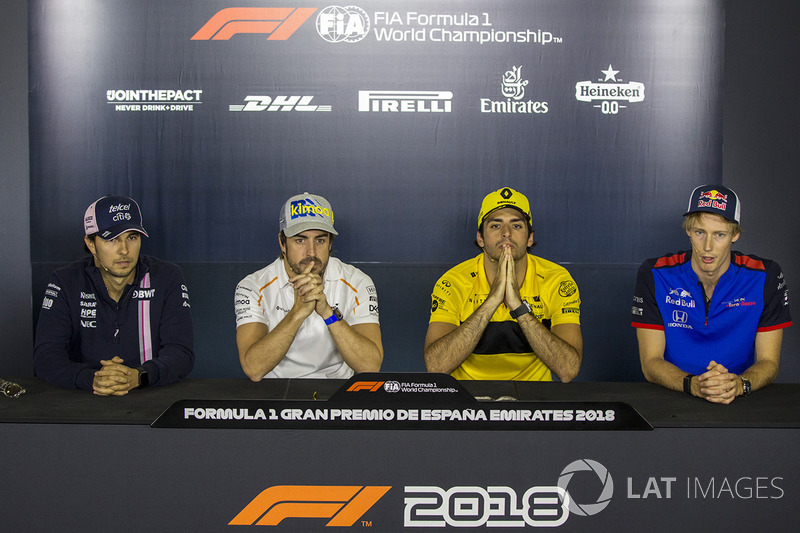 Sergio Perez, Force India, Fernando Alonso, McLaren, Carlos Sainz Jr., Renault Sport F1 Team, Brendon Hartley, Scuderia Toro Rosso