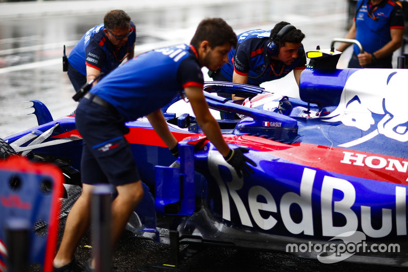 20*: П'єр Гаслі, Toro Rosso STR13, 1'13.749