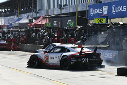 #911 Porsche Team North America Porsche 911 RSR, GTLM: Patrick Pilet, Nick Tandy, Frédéric Makowieck
