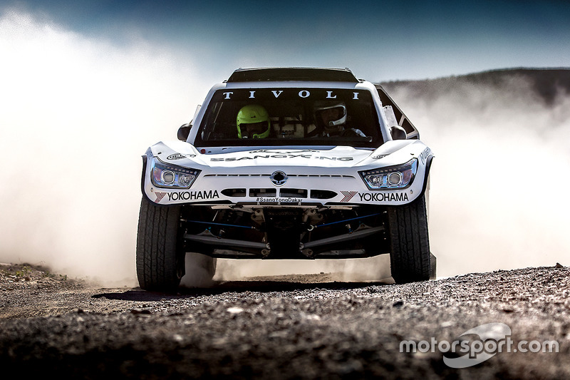 SsangYong Tivoli DKR