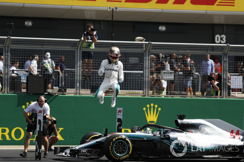 Lewis Hamilton, Mercedes-AMG F1 W09