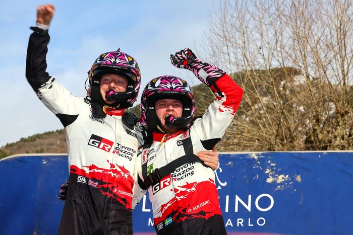 Oliver Solberg, Elliott Edmondson, Toyota Gazoo Racing WRT Toyota GR Yaris Rally1